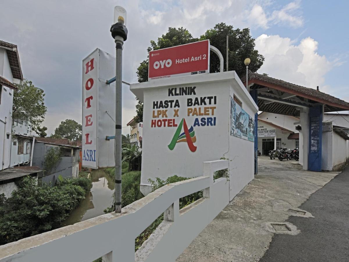 Oyo 90309 Hotel Asri 2 Banjarnegara Exterior foto