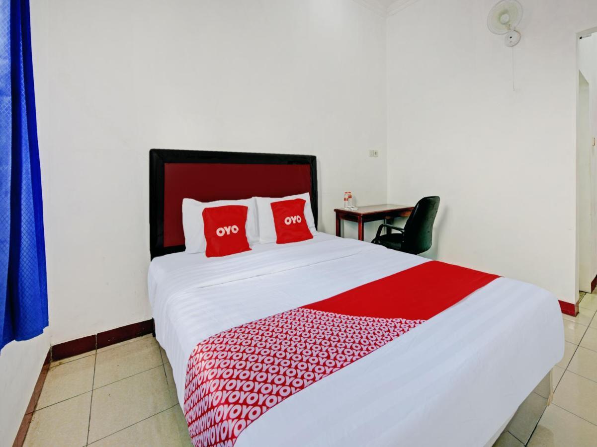 Oyo 90309 Hotel Asri 2 Banjarnegara Exterior foto
