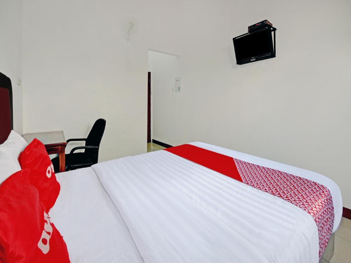 Oyo 90309 Hotel Asri 2 Banjarnegara Exterior foto